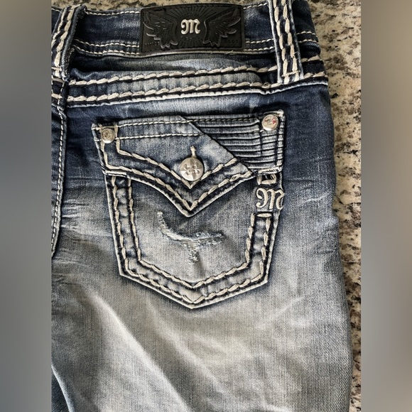 MISS ME SHORTS - Picture 6 of 8